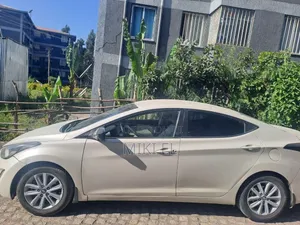 Hyundai Elantra 2014 Off white