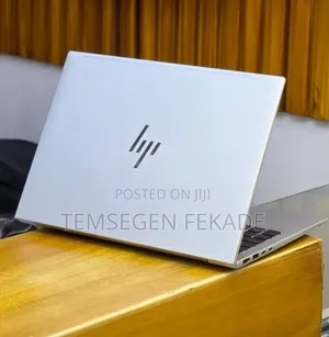 New Laptop HP EliteBook 830 16GB Intel Core i5 SSD 512GB