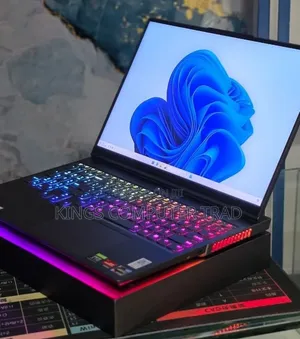 New Laptop Lenovo Legion 9 32GB AMD Ryzen 9 SSD 1T