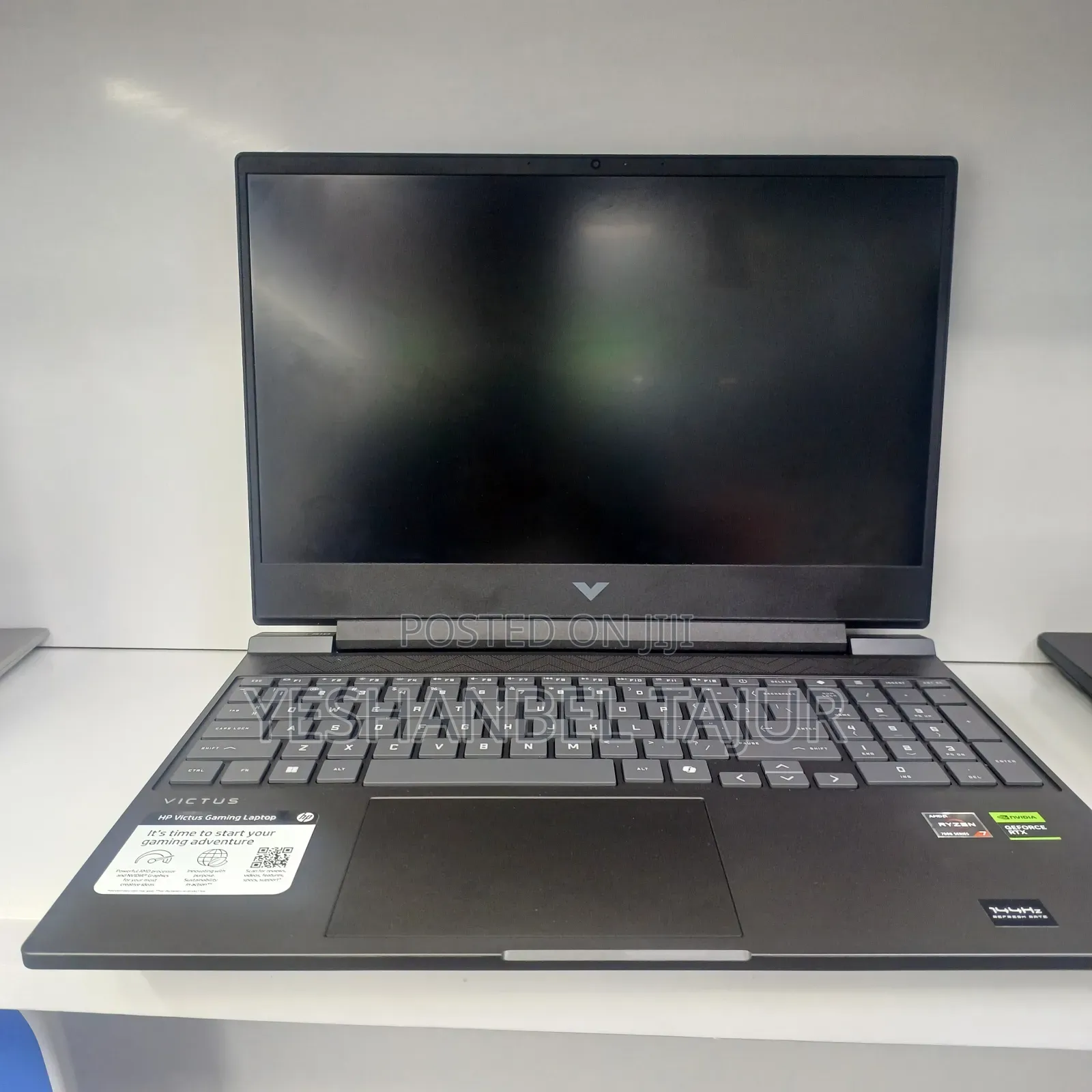 New Laptop HP Victus 15 16GB AMD Ryzen 7 SSD 1T
