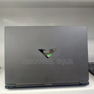 New Laptop HP Victus 15 16GB AMD Ryzen 7 SSD 1T