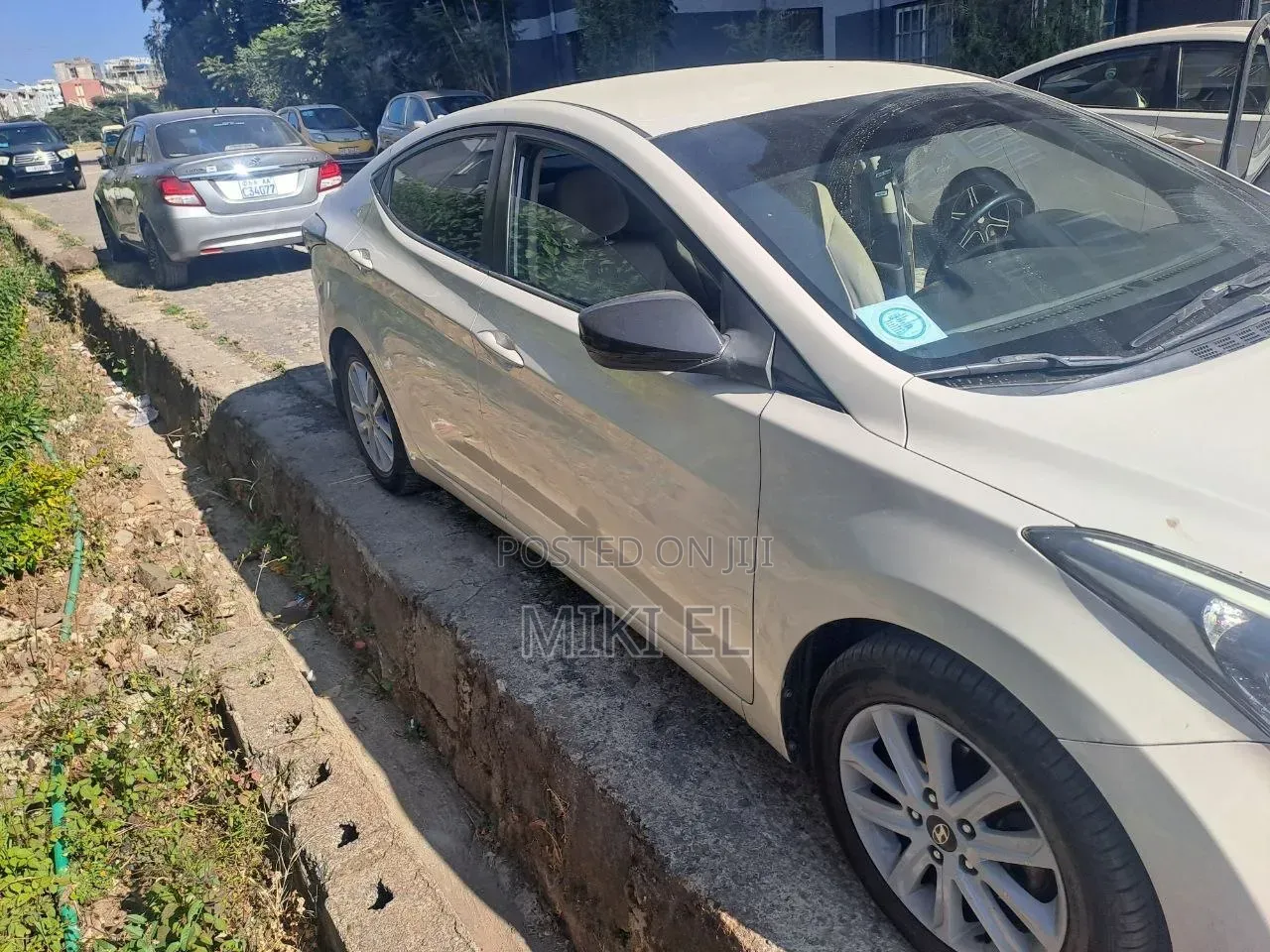 Hyundai Elantra 2014 Off white