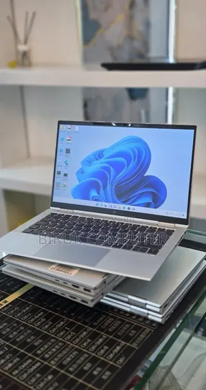 New Laptop HP EliteBook x360 1030 G8 16GB Intel Core i7 SSD 512GB