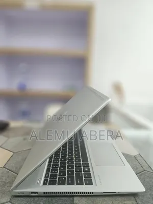 New Laptop HP 16GB AMD Ryzen 5 SSD 256GB