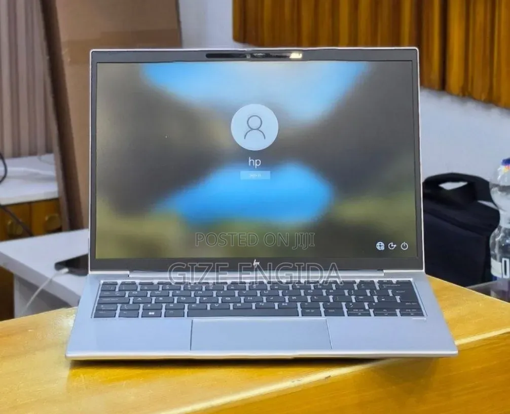 New Laptop HP Elite x360 830 G10 16GB Intel Core i5 SSD 512GB