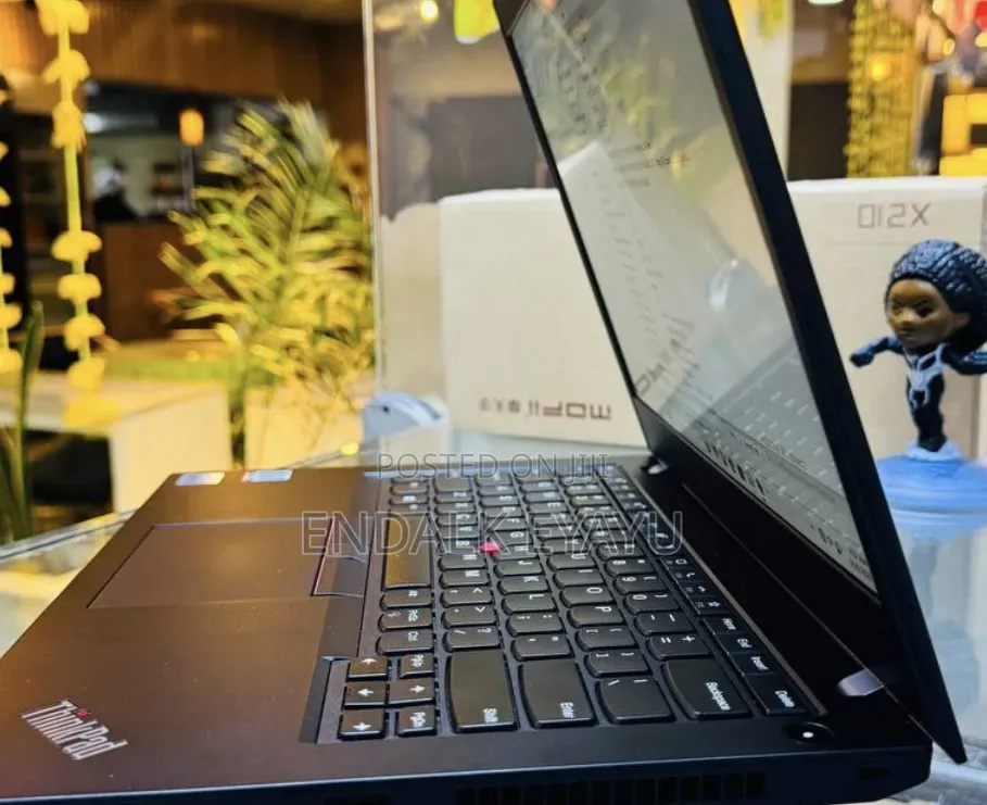 New Laptop Lenovo L14 G1 8GB Intel Core i5 SSD 256GB