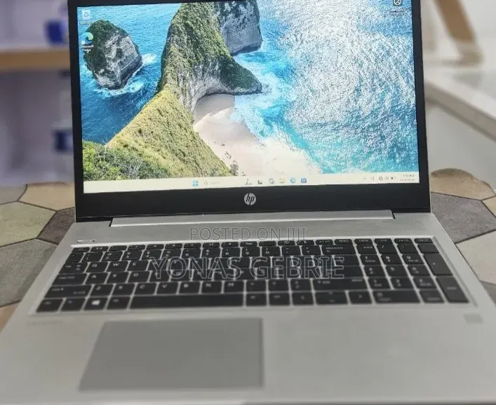 New Laptop HP 16GB AMD Ryzen 5 HDD+SSD 256GB