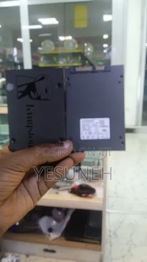 Kingston 256 SSD