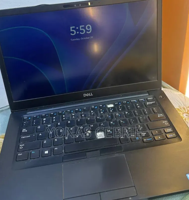 New Laptop Dell 16GB Intel Core i5 SSD 512GB
