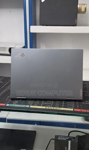 New Laptop Lenovo ThinkPad X1 Yoga 16GB Intel Core i5 SSD 512GB
