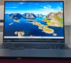 New Laptop Lenovo Legion 7 16GB AMD Ryzen 7 SSD 512GB