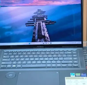 New Laptop Asus Zenbook 14 32GB Intel Core i9 SSD 1T