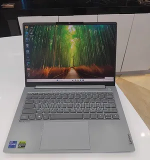 New Laptop Lenovo ThinkBook 13 16GB Intel Core i7 SSD 512GB