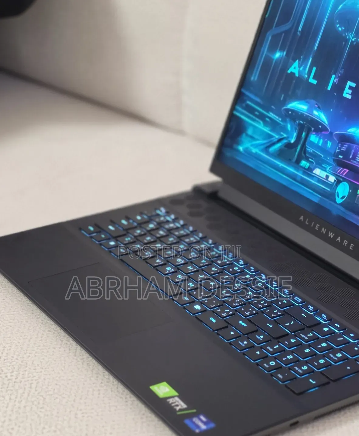 New Laptop Alienware 32GB Intel Core i9 SSD 2T