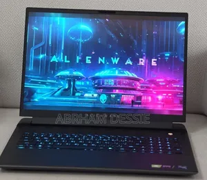 New Laptop Alienware 32GB Intel Core i9 SSD 2T