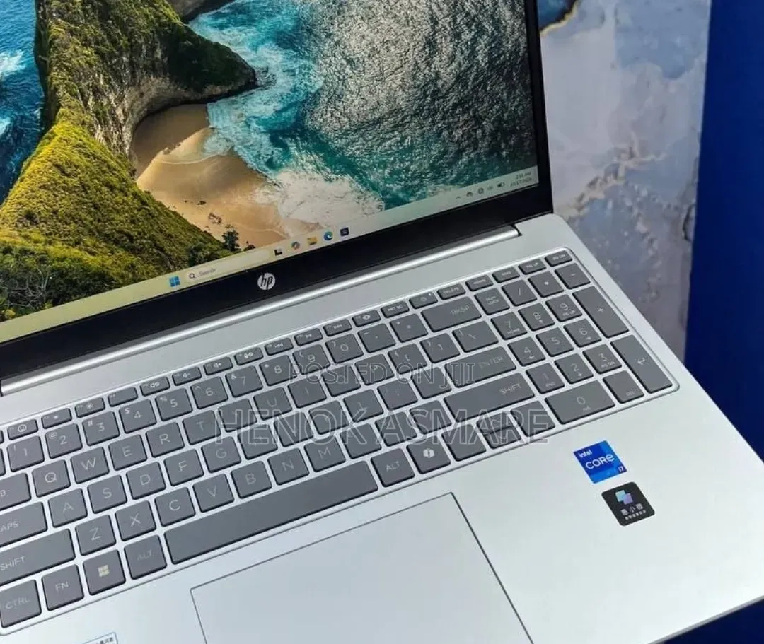 New Laptop HP Stream Notebook 16GB Intel Core i7 SSD 1T