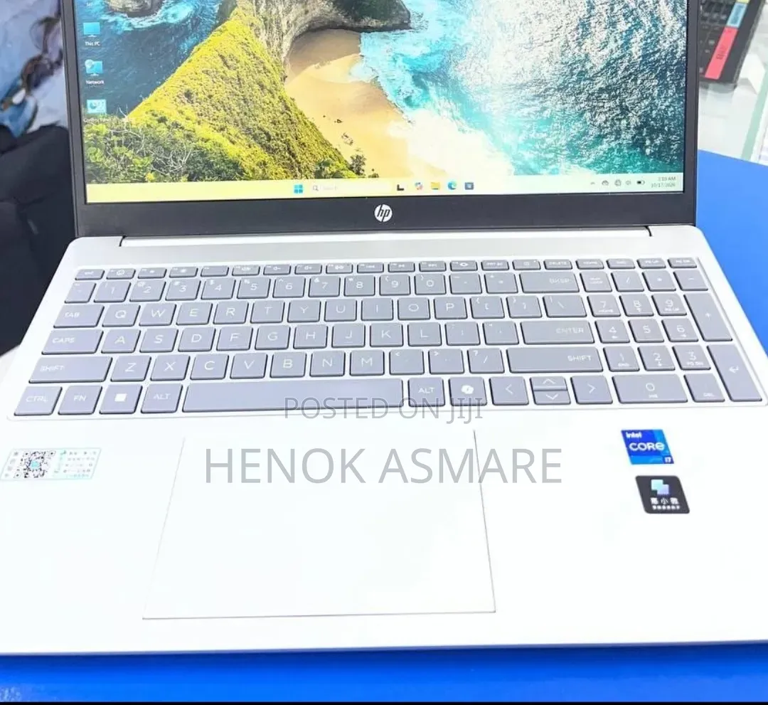 New Laptop HP Stream Notebook 16GB Intel Core i7 SSD 1T