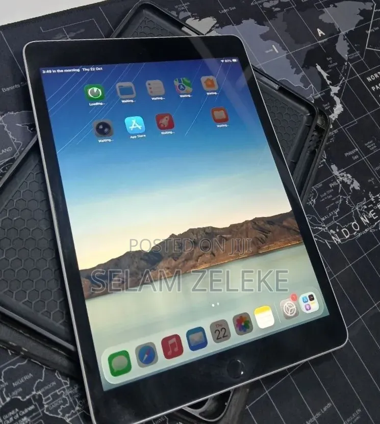 New Apple iPad (2022) 256 GB Silver