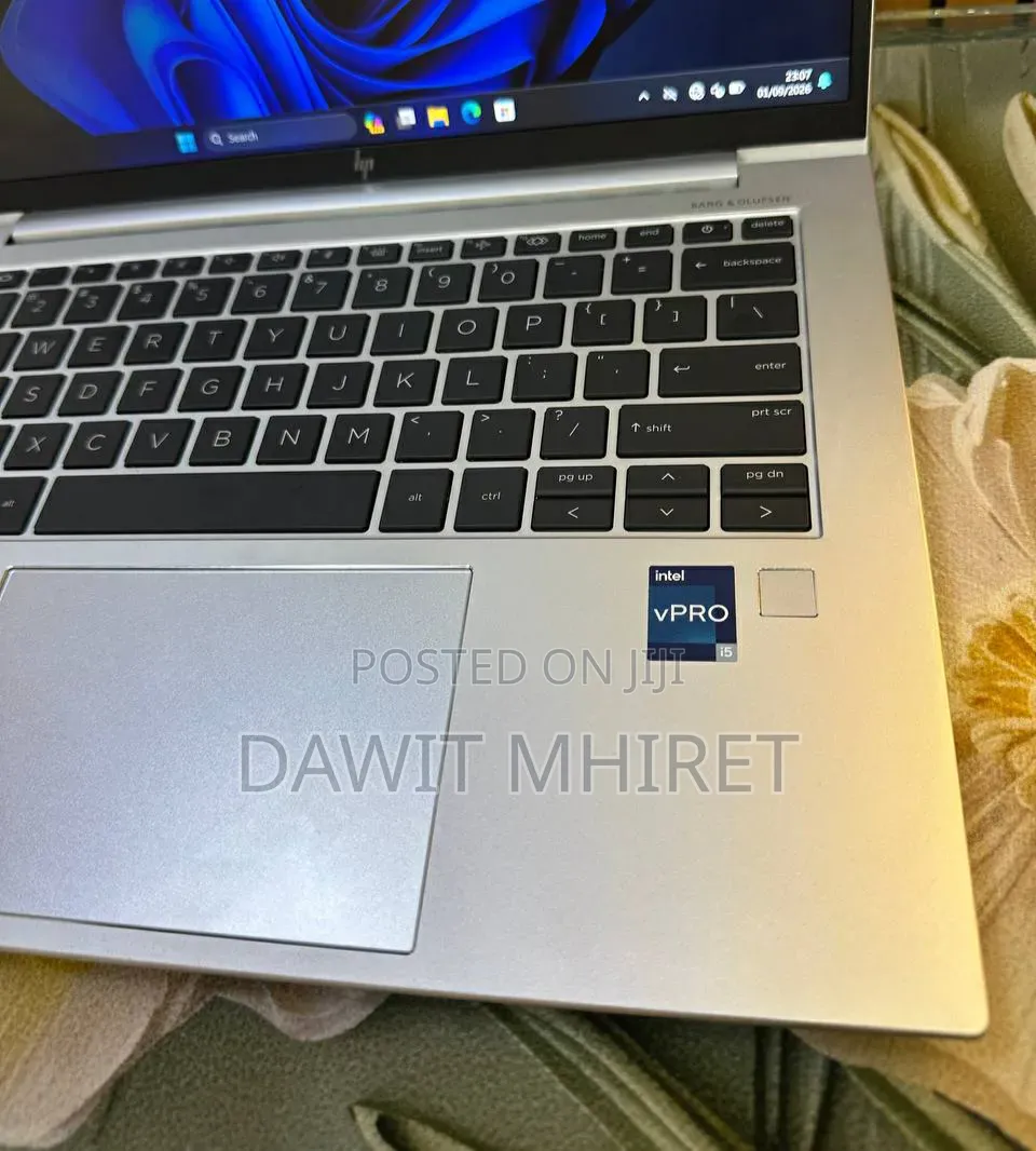 New Laptop HP EliteBook 840 G9 16GB Intel Core i5 SSD 512GB