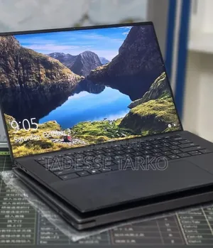 New Laptop Dell Precision 5570 16GB Intel Core i7 SSD 512GB