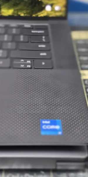 New Laptop Dell Precision 5570 16GB Intel Core i7 SSD 512GB