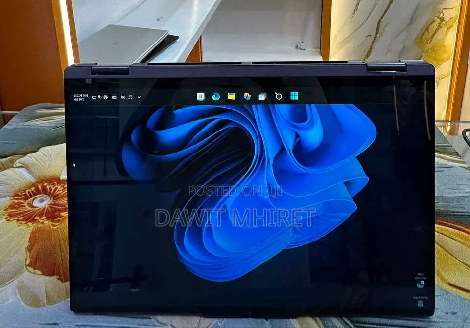 New Laptop Lenovo Yoga 9 16GB Intel Core Ultra 7 SSD 1T