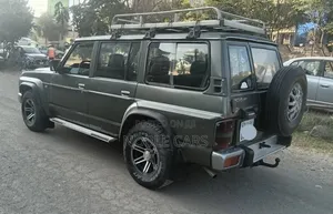 Nissan Patrol 1995 Green