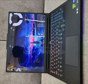 New Laptop Lenovo Legion Pro 7 32GB Intel Core Ultra 9 SSD 2T