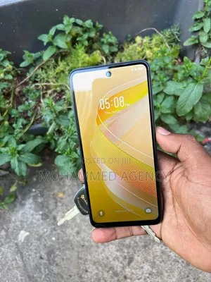 Infinix Smart 8 64 GB Blue