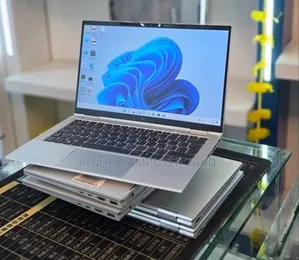 New Laptop HP EliteBook 1030 16GB Intel Core i7 SSD 512GB