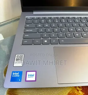 New Laptop Lenovo ThinkBook 13 16GB Intel Core i5 SSD 512GB