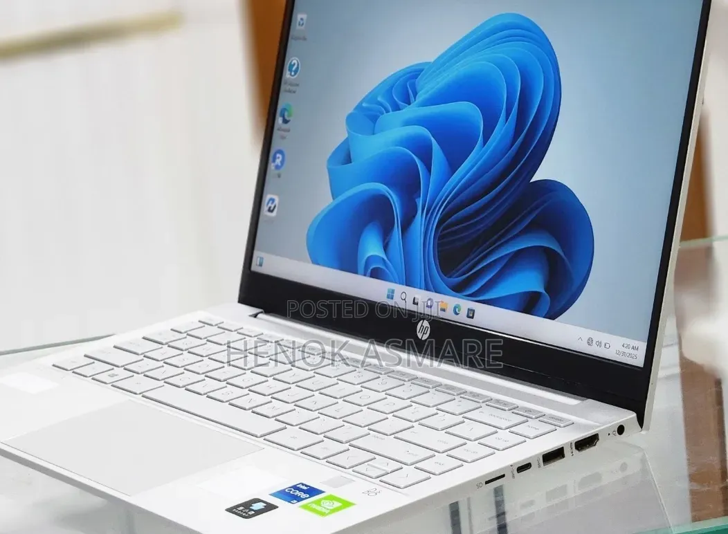 New Laptop HP Pavilion 14 16GB Intel Core i5 SSD 512GB