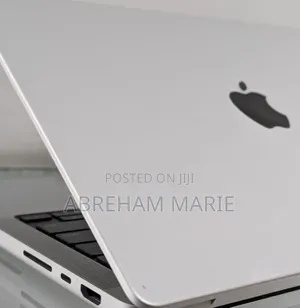 New Laptop Apple MacBook Pro 2021 M1 16GB Apple M1 Pro SSD 512GB