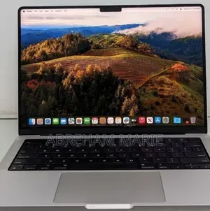 New Laptop Apple MacBook Pro 2021 M1 16GB Apple M1 Pro SSD 512GB