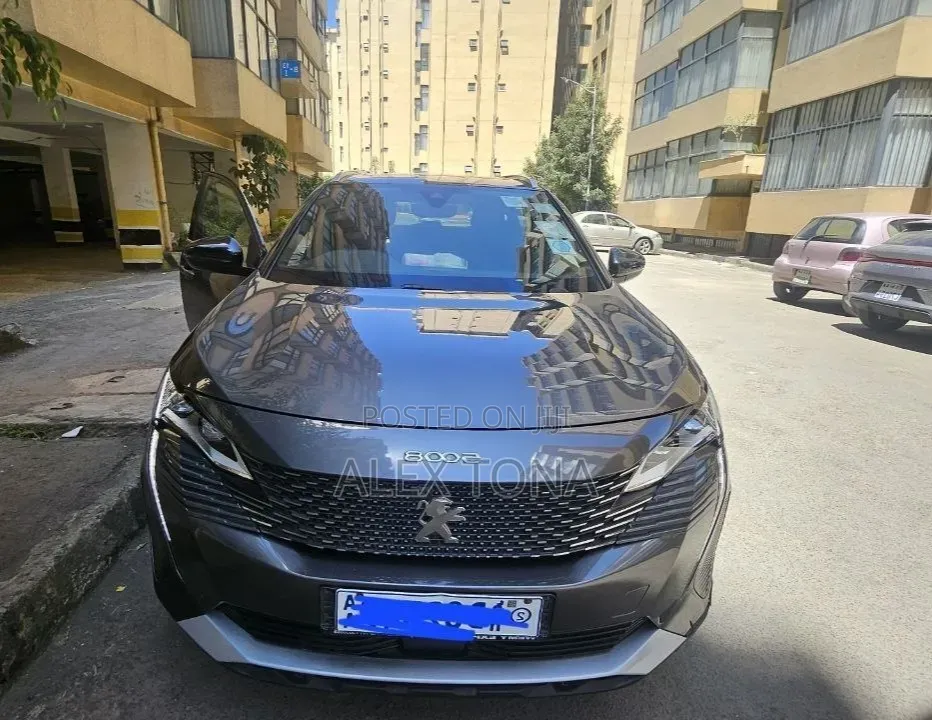 Peugeot 5008 2020 Gray