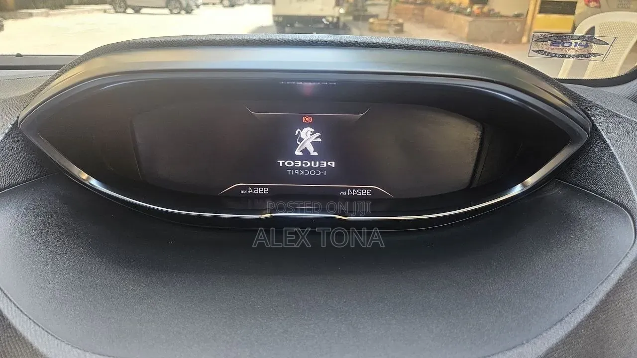Peugeot 5008 2020 Gray