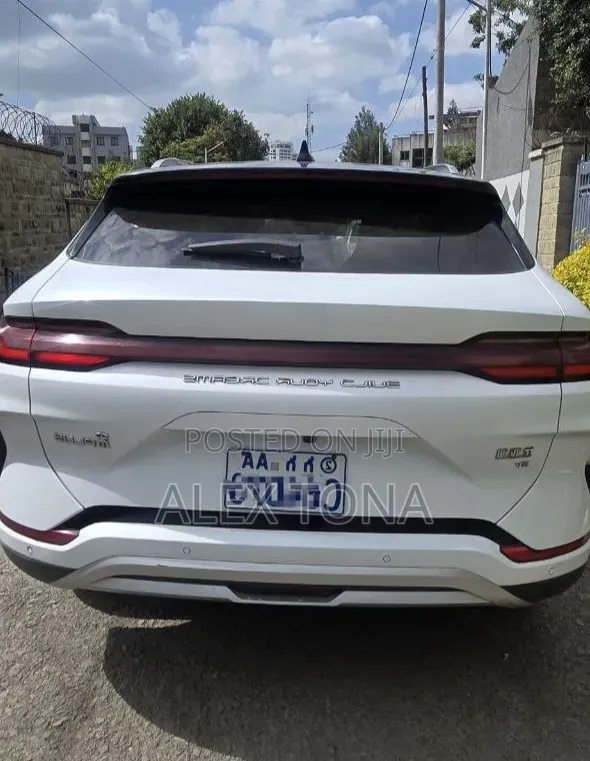 BYD Song Plus 2025 Ivory