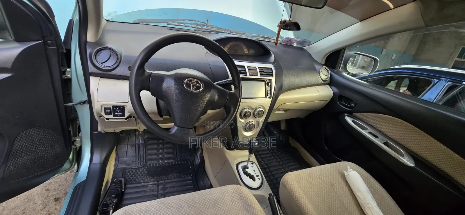 Toyota Yaris 1.0 VVT-i 2008 Green