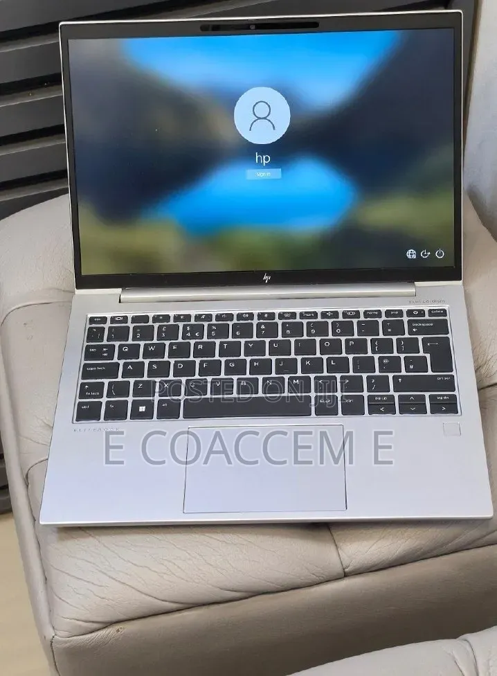 New Laptop HP EliteBook 830 16GB Intel Core i5 SSD 512GB