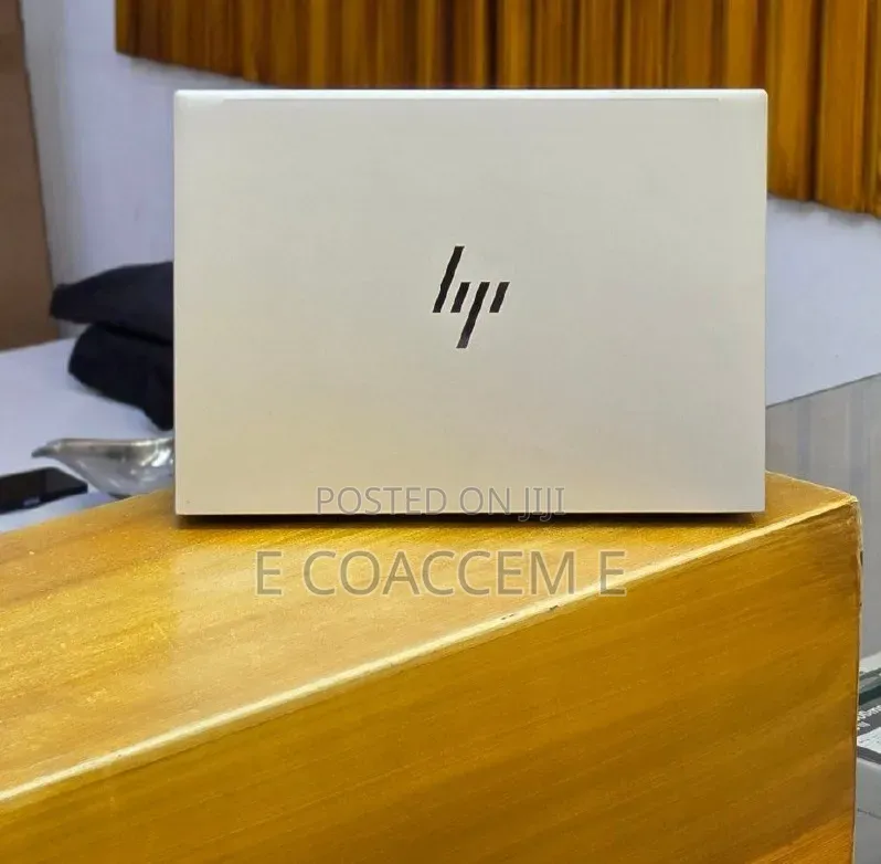 New Laptop HP EliteBook 830 16GB Intel Core i5 SSD 512GB