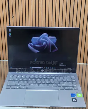 New Laptop HP Pavilion 14 16GB Intel Core i5 SSD 512GB