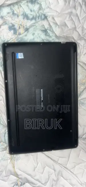 Laptop Dell Latitude 5310 8GB HDD+SSD 128GB