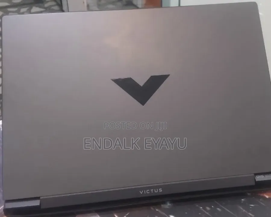New Laptop HP Victus 16 16GB AMD Ryzen 5 SSD 512GB