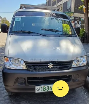 Suzuki Eeco 2024 Silver