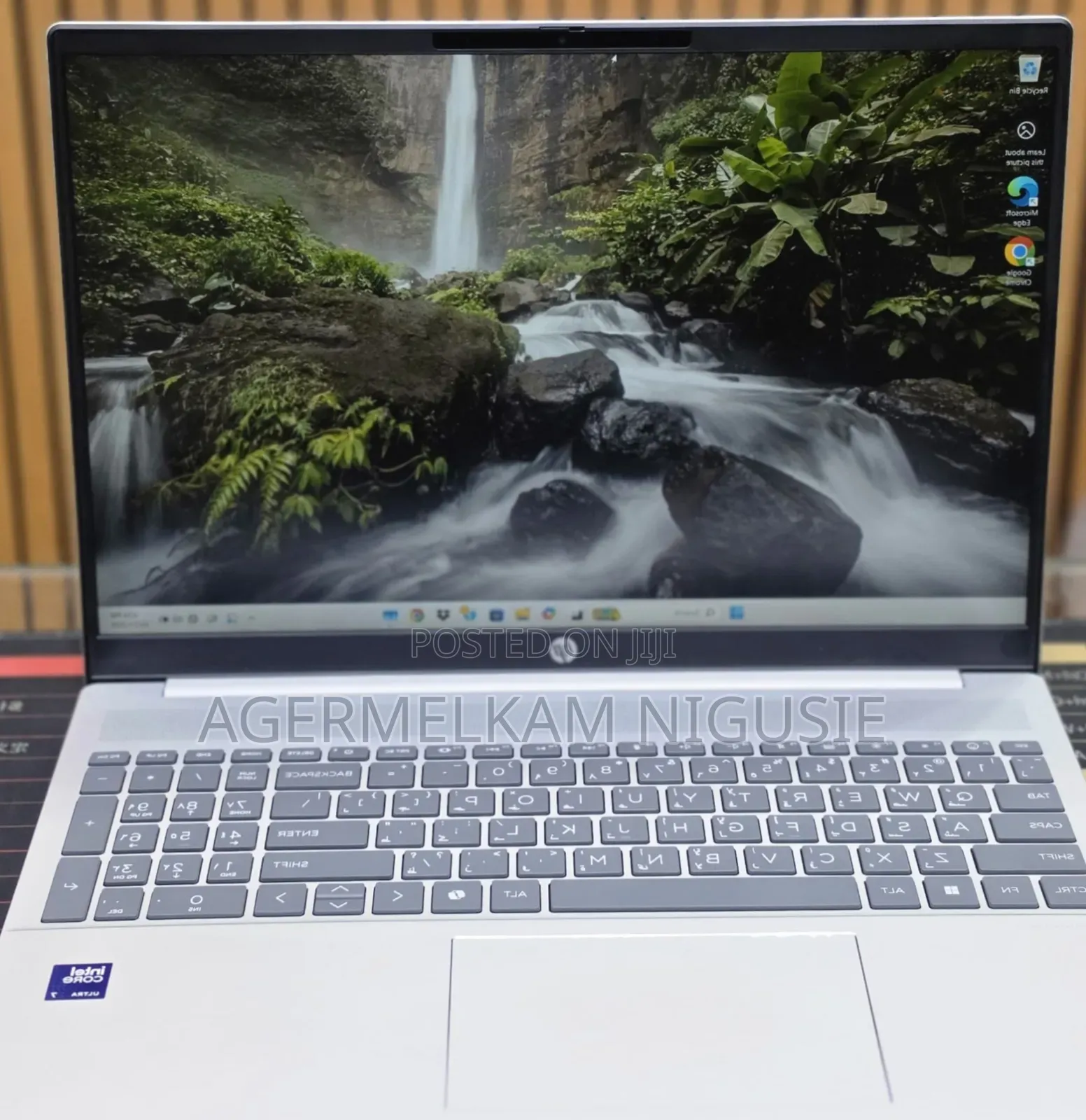 New Laptop HP OmniBook 5 Flip 16GB Intel Core Ultra 7 SSD 1T
