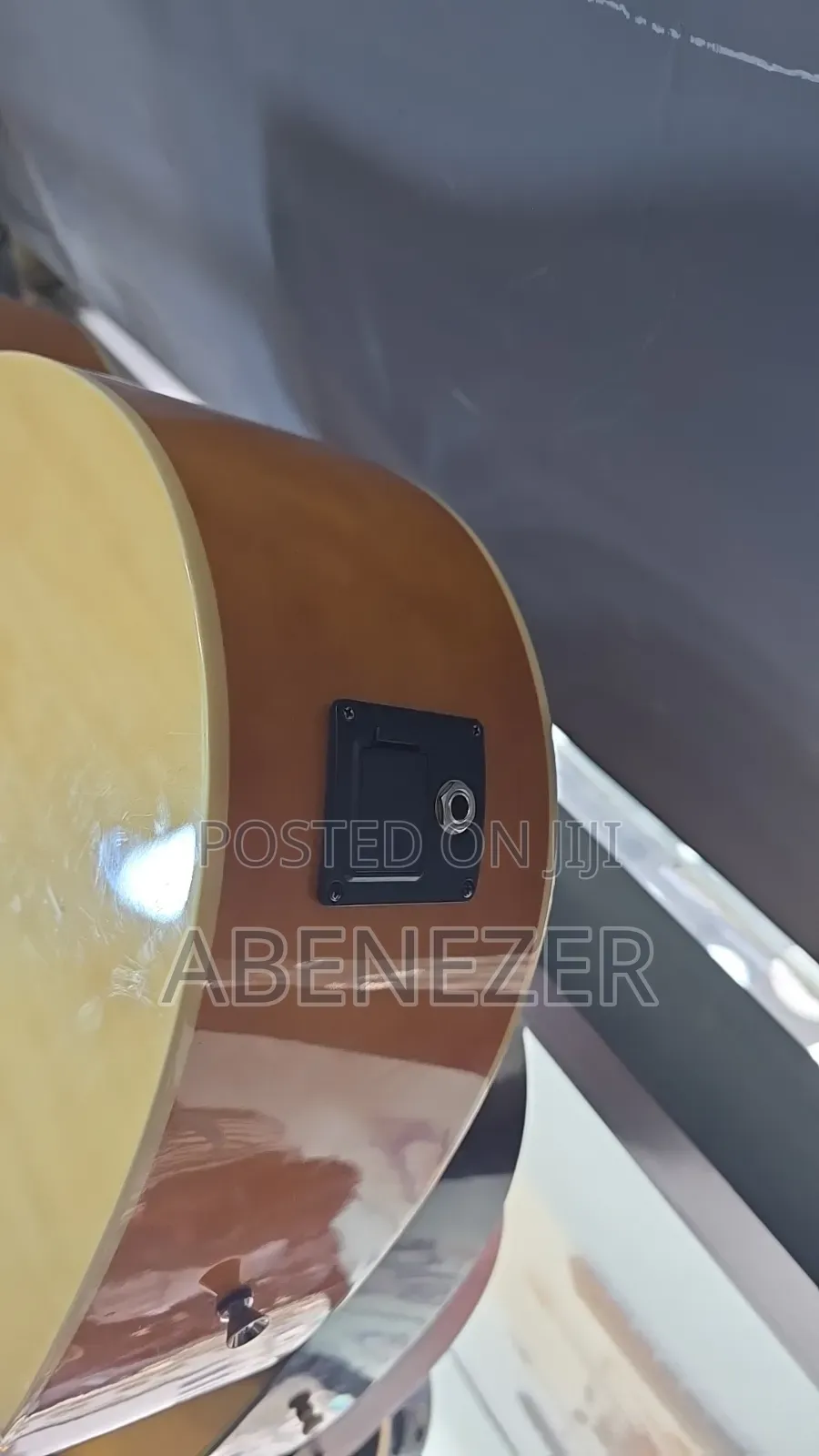 Smiger Guitar