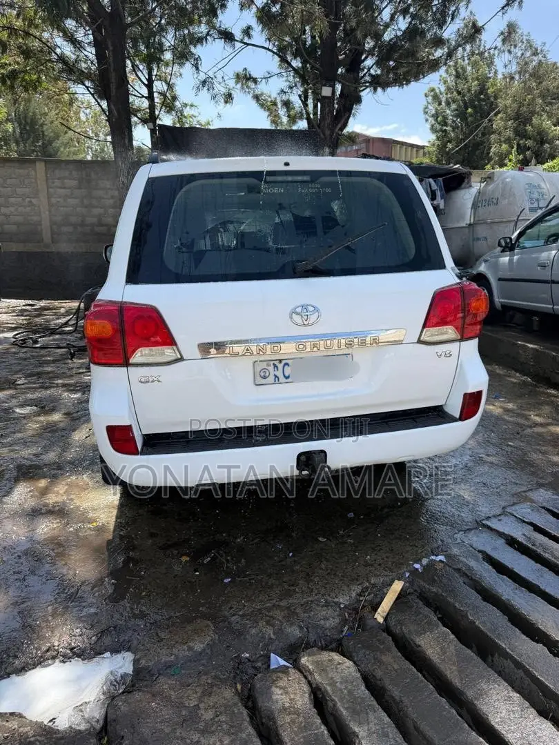 Toyota Land Cruiser 2015