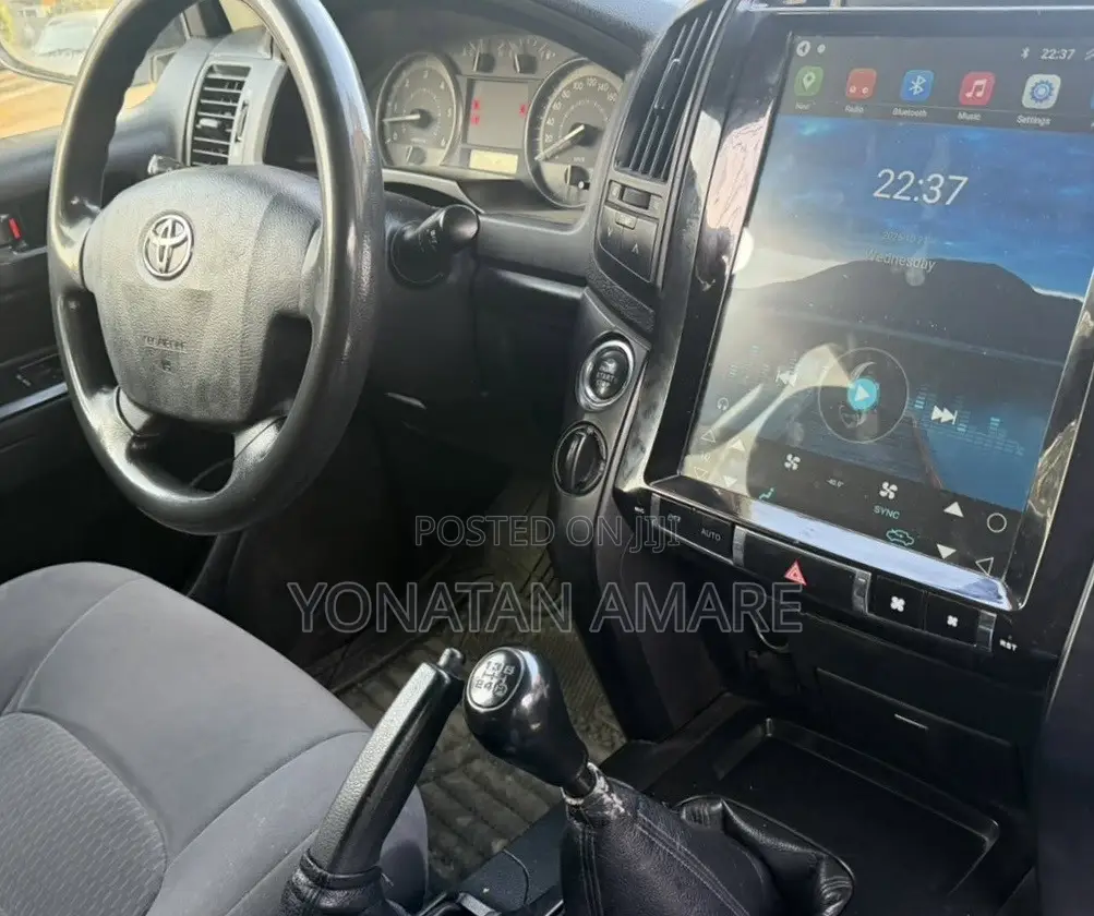 Toyota Land Cruiser 2015