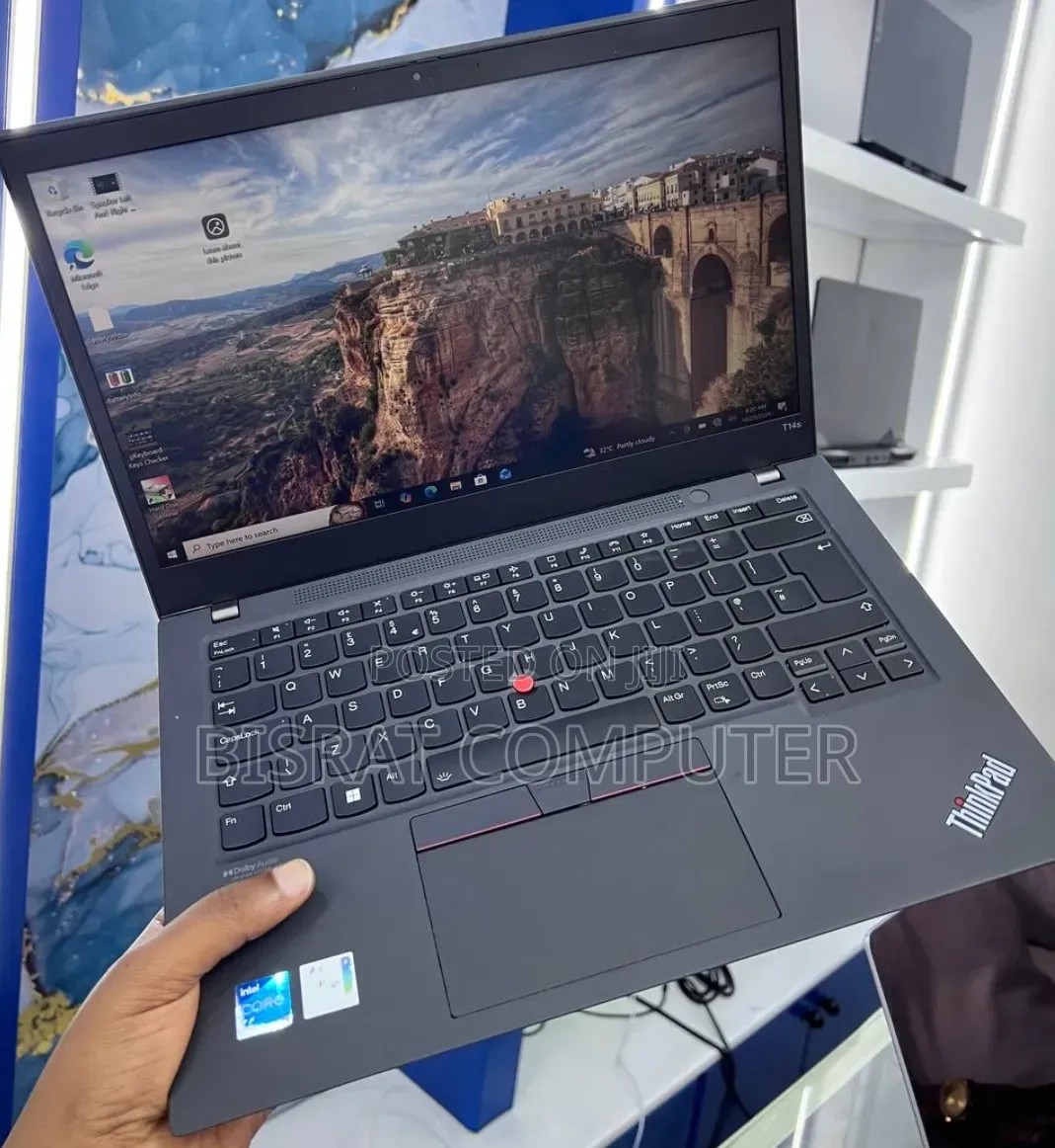 New Laptop Lenovo ThinkPad T14 16GB Intel Core i5 SSD 512GB