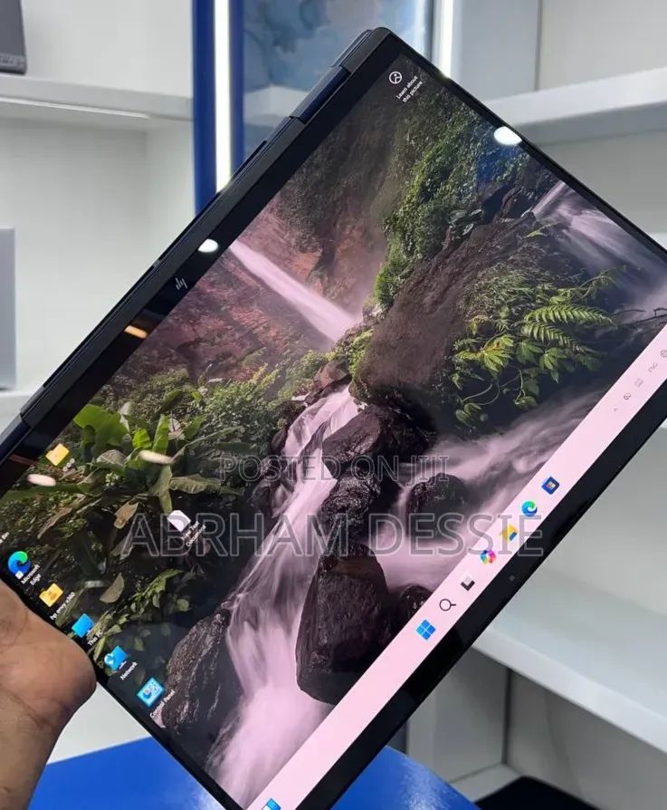 New Laptop HP 32GB Intel Core Ultra 7 SSD 1T
